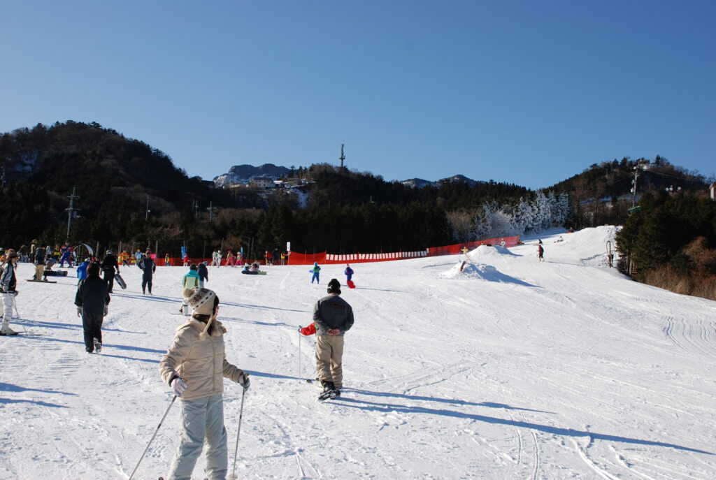 【愛媛県西条市】石鎚スキー場　2024-25シーズン　12/21（土）オープン！